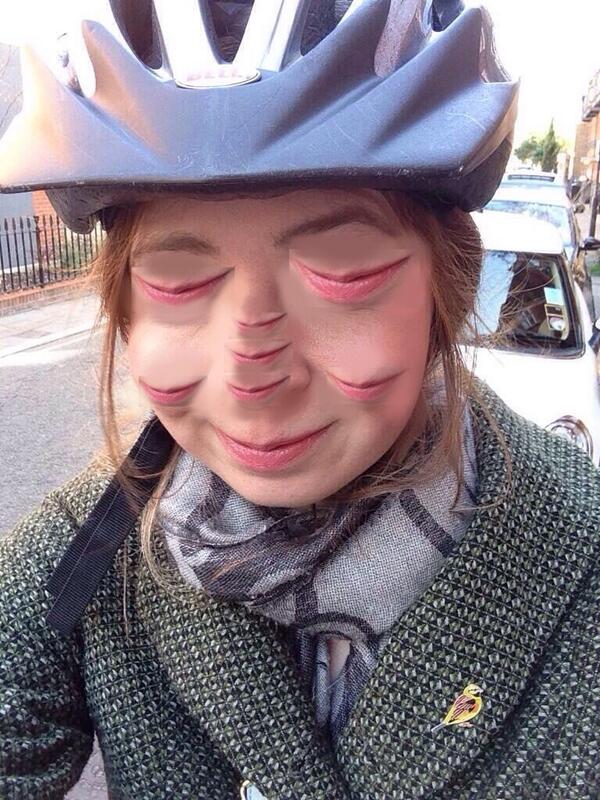 RT I should go to sleep, but I saw that photo of @manytypesoftea earlier so I never will again :-(  - embedded image