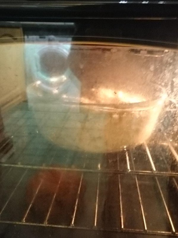 So if I go out running now I can have crumble later. Or I leave it to tomorrow and share with the kids. Hmm.  - embedded image 