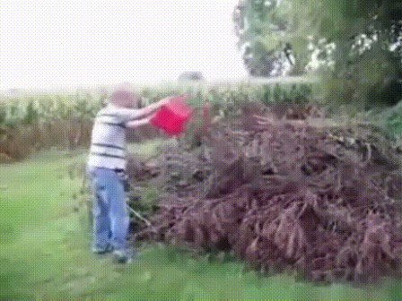 RT “Do you think you’ve got enough gas?”  - embedded image 