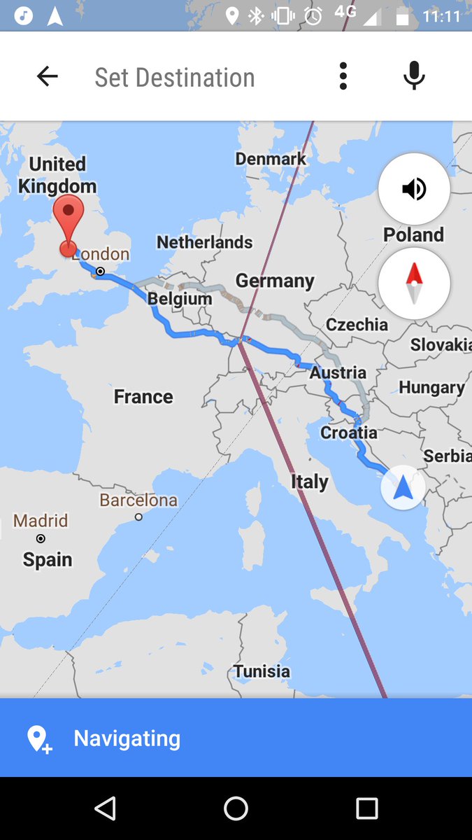 Google maps seems to get confused when you arrive in Folkestone on @LeShuttle #technology #fail  - embedded image 