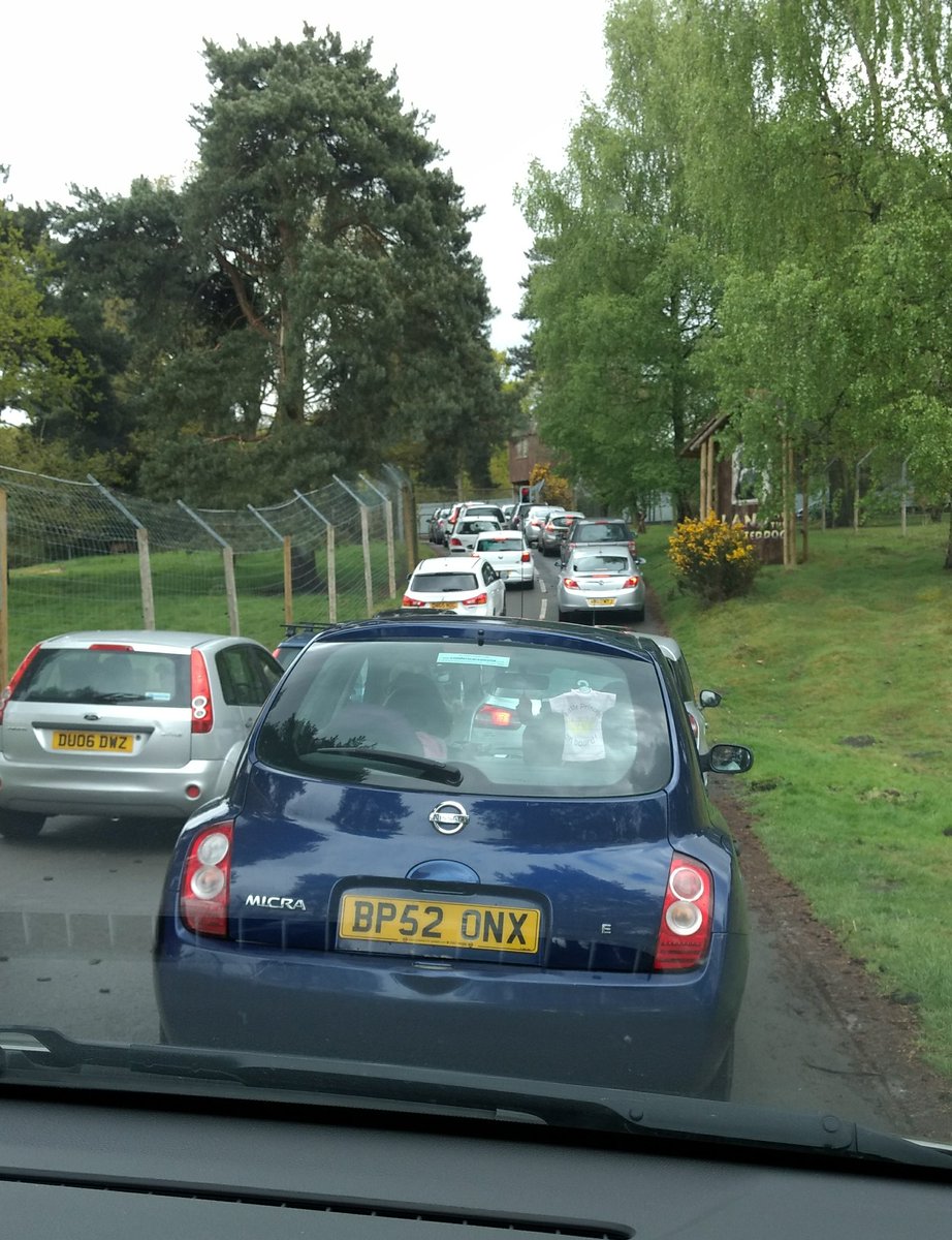 I'm loving my bank holiday day out. If only I had a tank.  - embedded image 