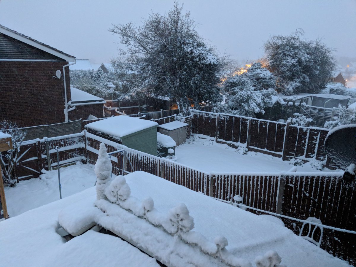 7/10 b61 #uksnow  - embedded image 2