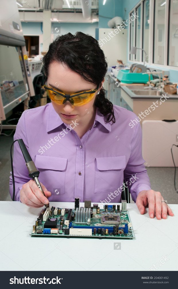 RT @mikegalsworthy @DavidDavisMP Don't worry Mike, the government are the best engineers in the business...  - embedded image 