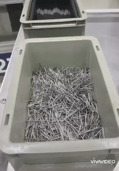 RT This is how to organize nails  - embedded image 